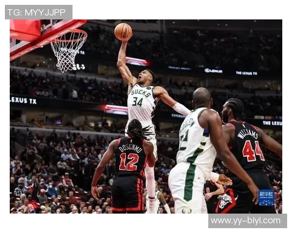 字母哥训练中展现惊人弹跳轻松完成大风车扣篮引发球迷热议 字母哥训练中展现惊人弹跳轻松完成大风车扣篮引发球迷热议