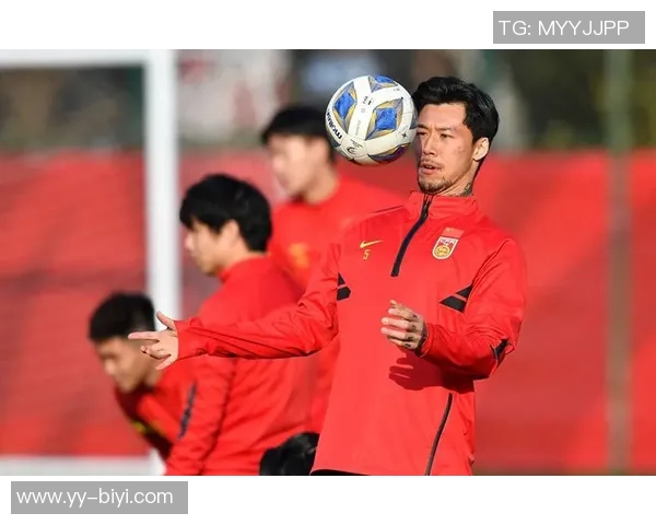 西媒报道孔德今日训练归队拉菲尼亚莱万奥尔莫等人缺席 西媒报道孔德今日训练归队拉菲尼亚莱万奥尔莫等人缺席