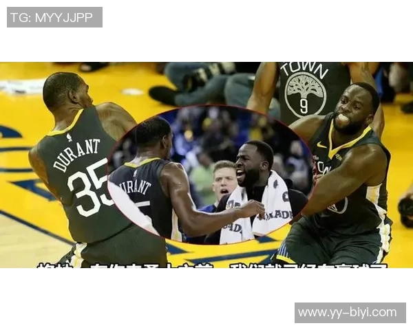 鲁尼回忆03年吃超大棒棒糖的趣事只是想用它砸碎而已 鲁尼回忆03年吃超大棒棒糖的趣事只是想用它砸碎而已